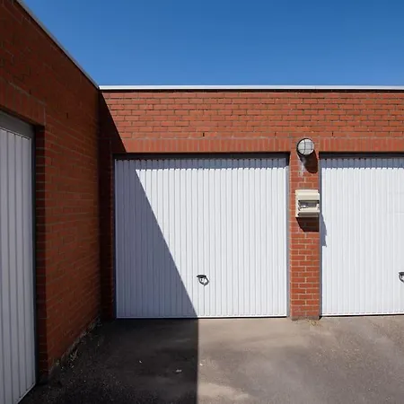 Apartment Uniek Panoramisch Zeezicht&strandcabine Knokke-Heist